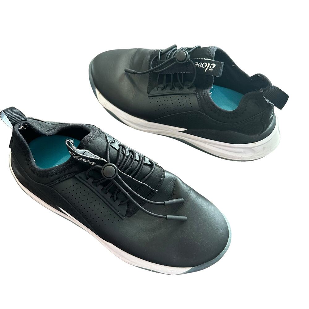Globe Women's Black Sneakers